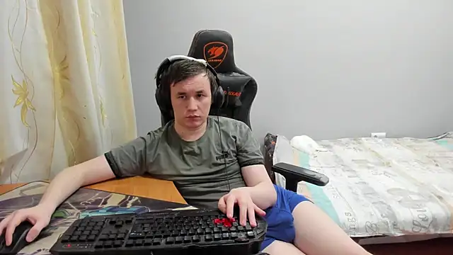 iliaskrislove webcam