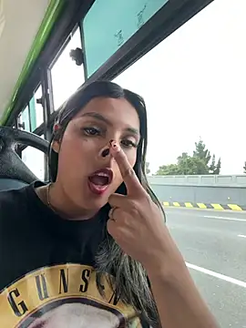 cami_leon2 (F young) - Squirt +Ride dildo plug anal 🔥😈