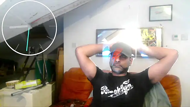 mista_sista_fista webcam