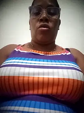 Big_ass_submissive webcam