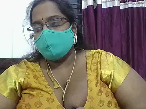 hootypriya webcam