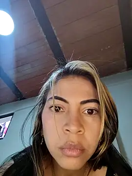 Evangeline_Bonnet webcam