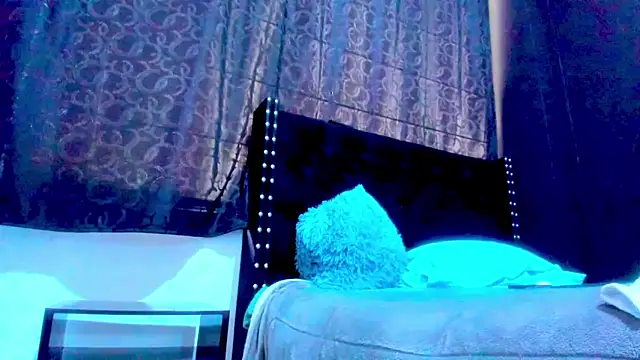 amareto_queen webcam