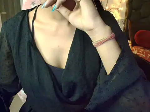 CUTE_princess_143 webcam