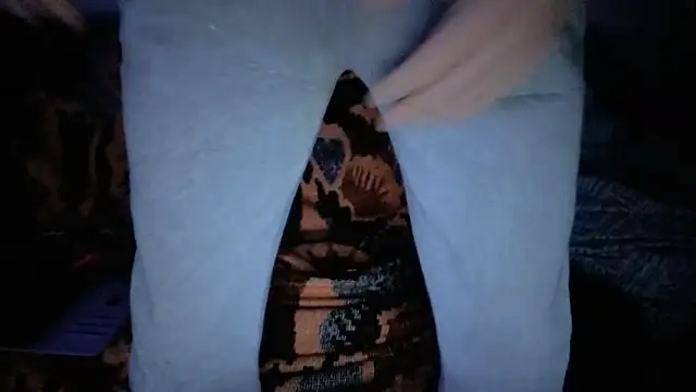 loverboyxxx69 webcam