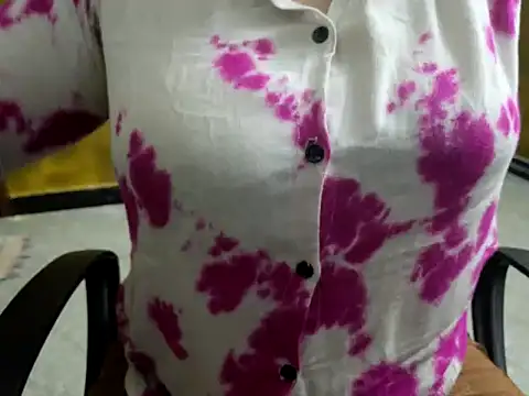 Tamil_VirginAss2 webcam