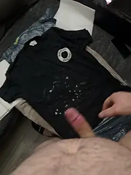 flamur_albania (Ask my age) - my cum