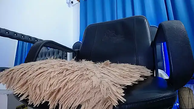 Cordelia_Perlman webcam