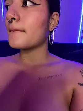 charlotte_9999 webcam