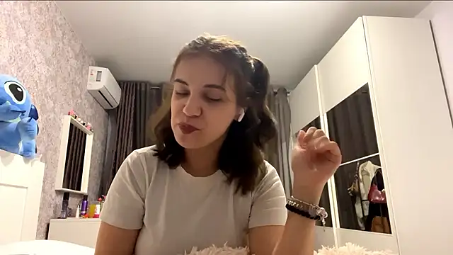 Lunavirexiall webcam