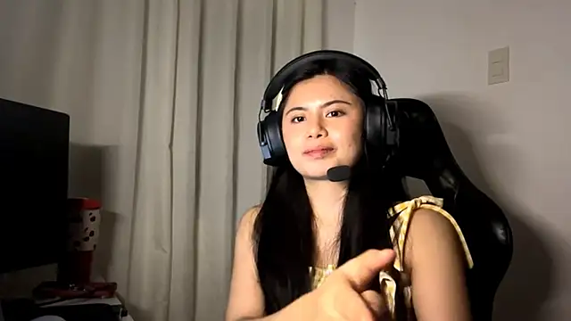 TanekaPaugsch webcam