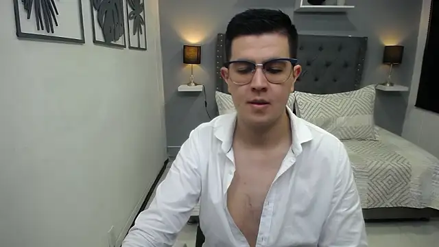 dylan_santiago_ webcam