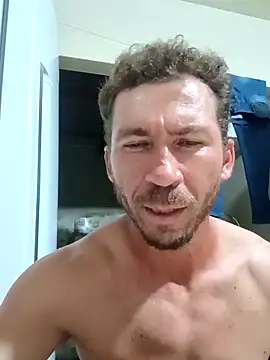 robertoluiz84 (Ask my age) - liberar pm e responder mensagens