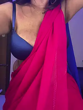 DevineDevilQueen webcam