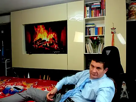 SpartacusDaddy48 webcam