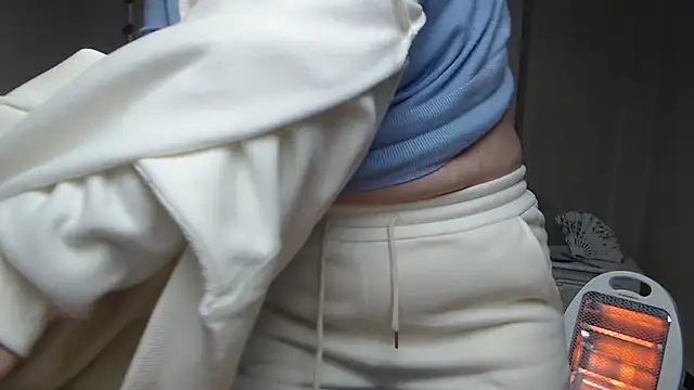 emiliagree - EmiliaGree's free webcam - UK Sex Cams