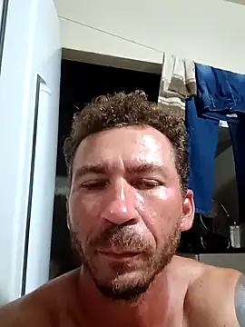 robertoluiz84 (Ask my age) - liberar pm e responder mensagens