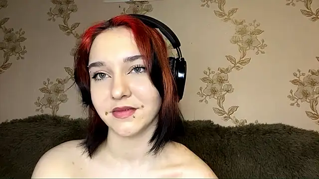 EmilyVeiro webcam
