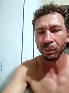 robertoluiz84 (Ask my age) - liberar pm e responder mensagens