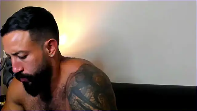 bradleon_ - BradLeon_'s free webcam