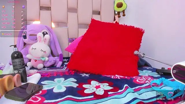 alexandraholms - Alexandraholms's free webcam