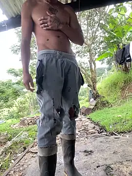 sky-wolves - Sky-wolves's free webcam