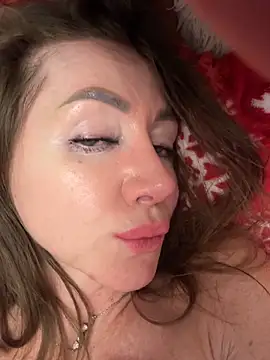 marinadiva11_74 - MarinaDiva11_74's free webcam