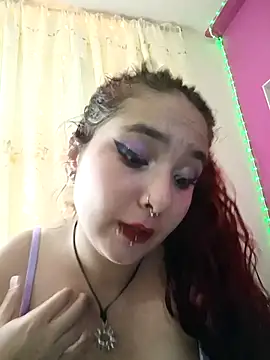 Arishabrown122 webcam