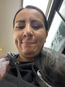 abril_luv - Abril_Luv's free webcam