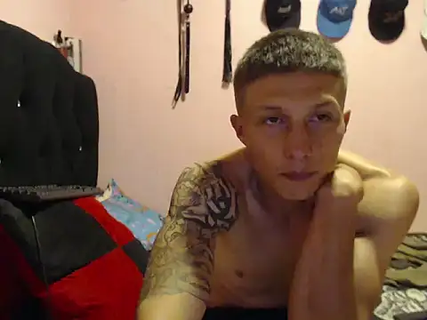 cronos_hot_8 (M young) - show ass🍑🍑🍑🔥