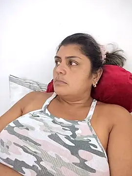 AlyDenalioficial webcam