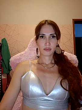 Irresistible24 webcam