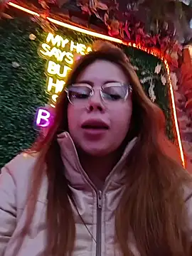 aurora_sky11 - Aurora_sky11's free webcam - UK Sex Cams