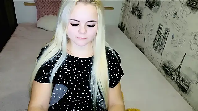 lovely-eyes - Lovely-eyes's free webcam