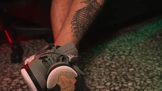 AlphaMasterXxx webcam