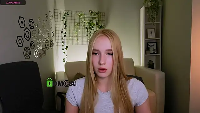 playful_sophie webcam