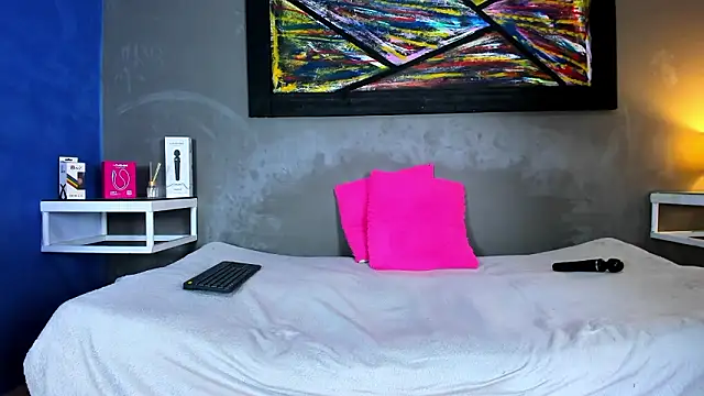 Charlotte_curvy_ webcam