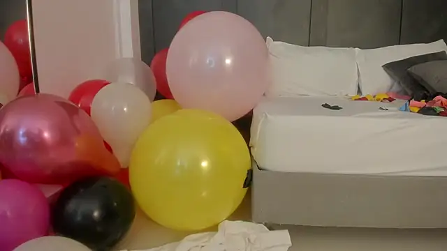 sophia_martinezz_ - Sophia_martinezz_'s free webcam