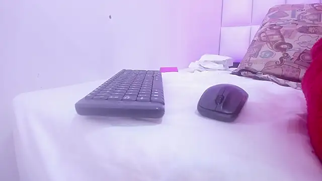 Melanny_hot69 webcam