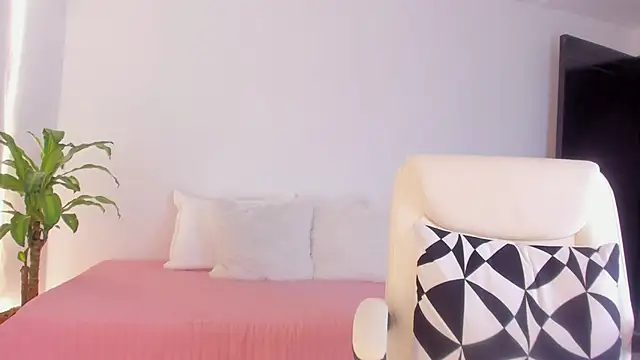 _hanna_williams_ - _Hanna_Williams_'s free webcam - UK Sex Cams