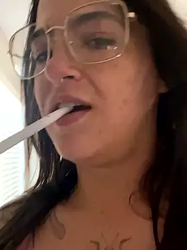 safeinouterspace - SafeinouterSpace's free webcam