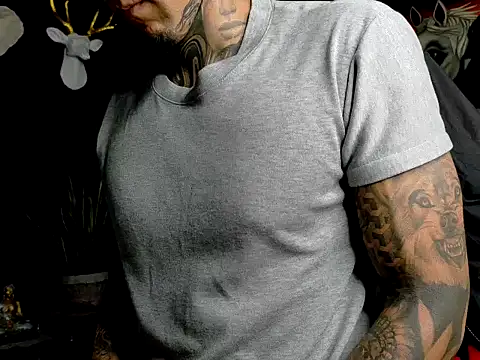 Molotov_Explosive webcam