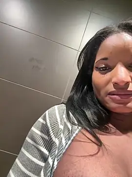 NicoleCocksXXX webcam