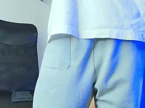 joe_and_nicolas webcam