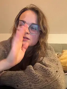 norafack33 - Norafack33's free webcam