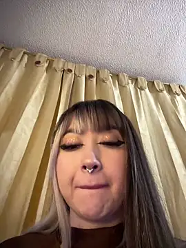 victoriagerard_pink - VictoriaGerard_Pink's free webcam