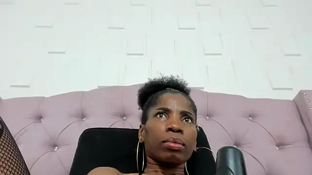 monicaschwartz - MonicaSchwartz's free webcam