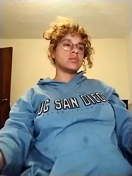 emmamelissa0521 - EmmaMelissa0521's free webcam - UK Sex Cams