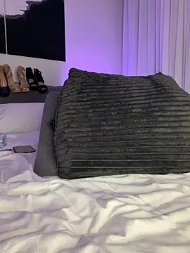 Laurahorney_xo webcam