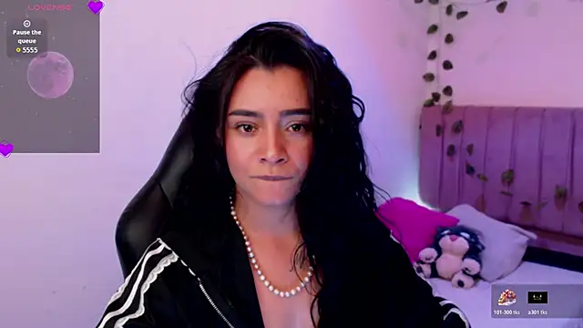 MarilynWhite_ webcam